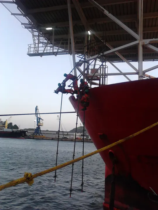 Portuário e offshore — registro 146 da JR Andaimes