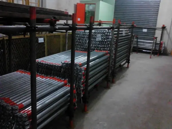 Equipamentos e estrutura — registro 102 da JR Andaimes