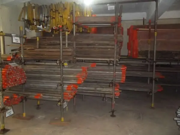 Equipamentos e estrutura — registro 84 da JR Andaimes