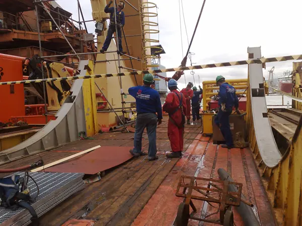 Portuário e offshore — registro 16 da JR Andaimes