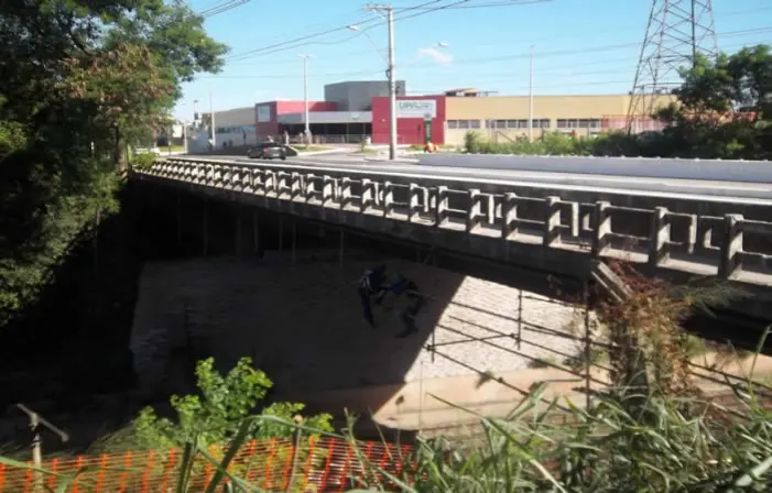Obras industriais — registro 22 da JR Andaimes