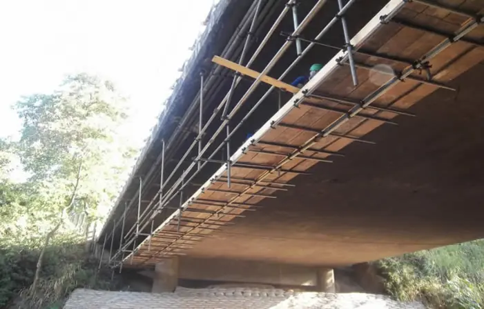 Obras industriais — registro 31 da JR Andaimes