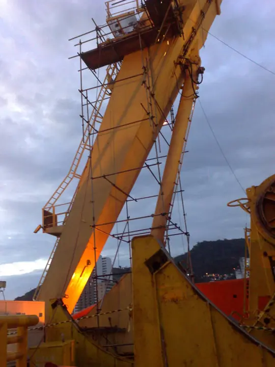 Portuário e offshore — registro 4 da JR Andaimes