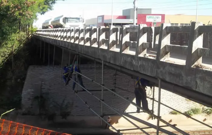 Obras industriais — registro 19 da JR Andaimes
